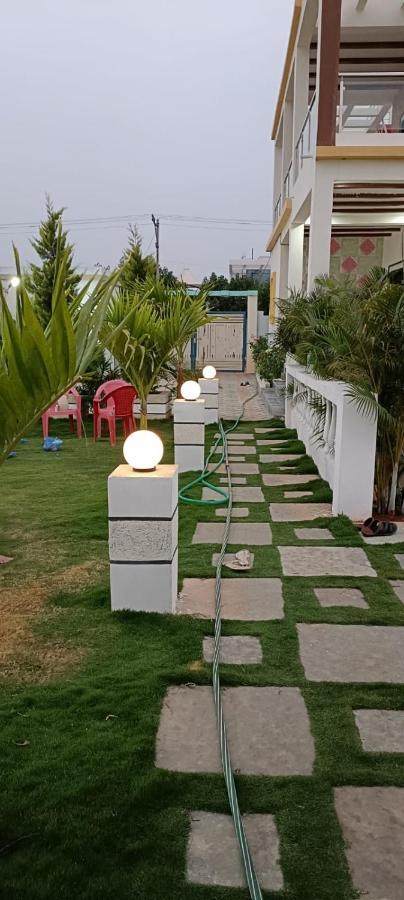 Вилла Amaan Exotica Farmhouse Venkatapur Экстерьер фото