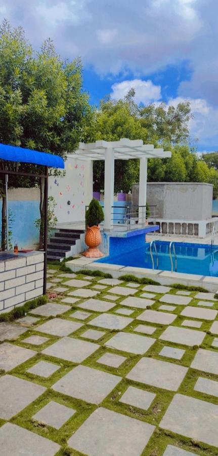 Вилла Amaan Exotica Farmhouse Venkatapur Экстерьер фото